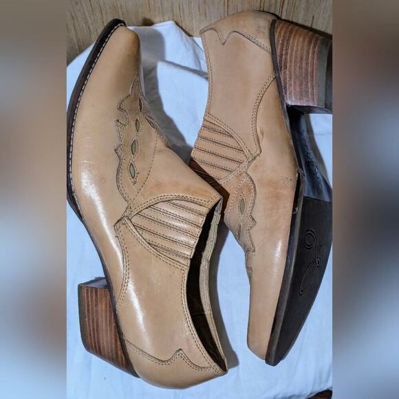Reba “Lane” Tan Leather Ankle Boots Pointed Toe Western Cowgirl Size 8 M - Picture 11 of 12